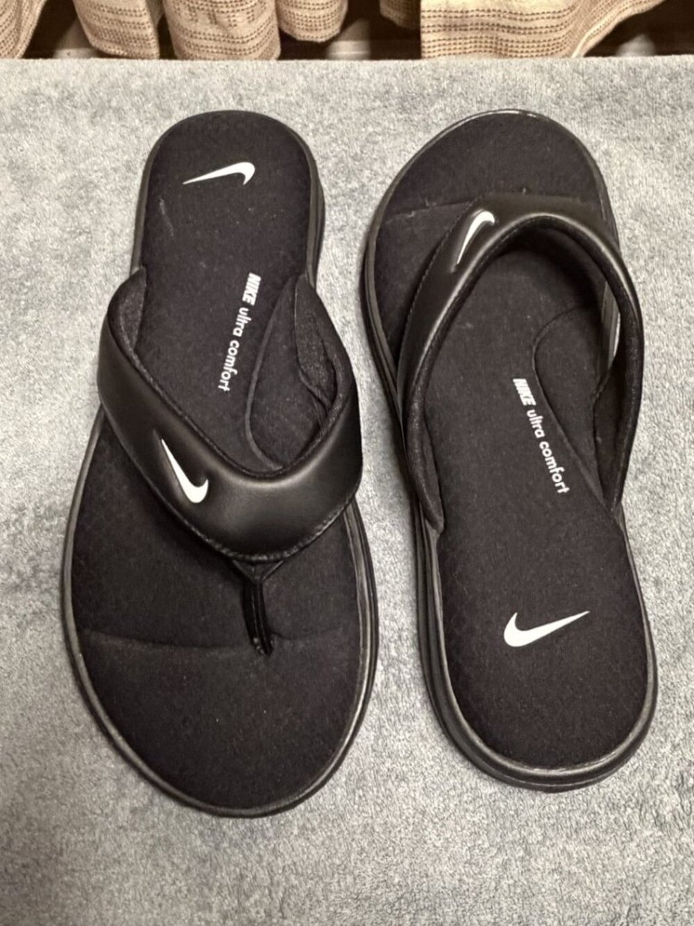 Nike Women's Comfort Footbed Black Thong Flip Flops - Picture 4 of 4